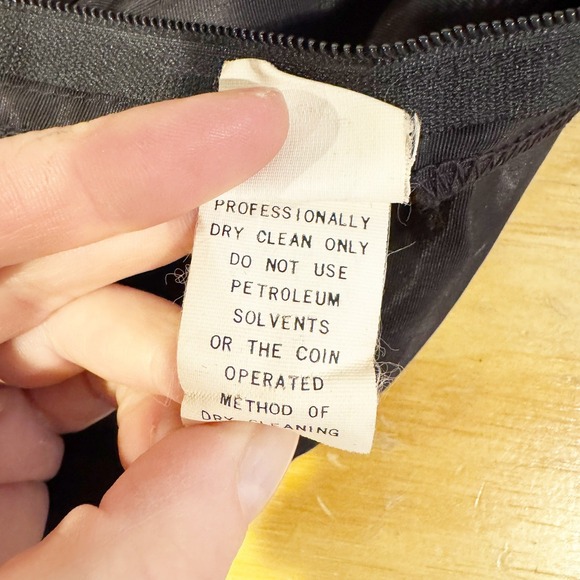 Vintage | 1980's Nadine LBD Black Strapless Cocktail Dress Size 7/8 - Picture 11 of 14